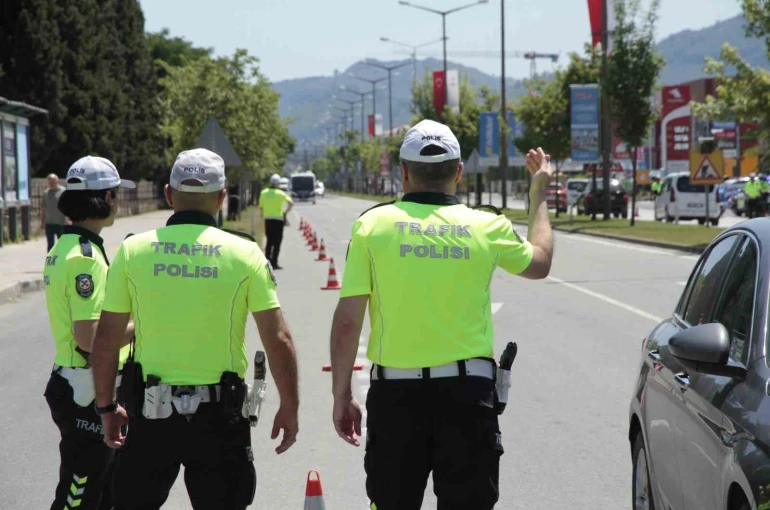 Ordu’da bir haftada 20 bine yakın araç ve sürücüsü denetlendi