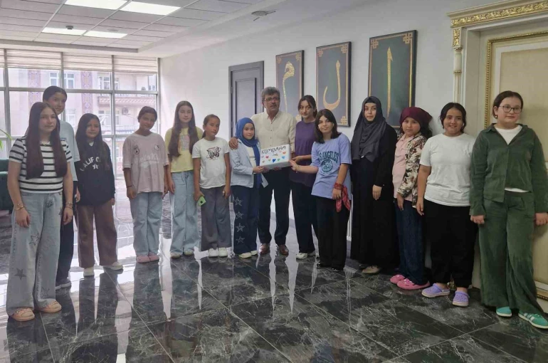 Ordu’da Kur’an kursu öğrencileri harçlıklarını hafızlık kursuna bağışladı