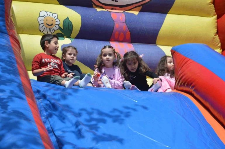 Ordu’da okul bahçesi oyun parkına dönüştü 