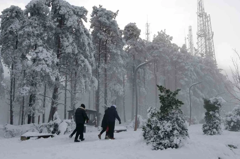 Ordu’nun ‘seyir terası’ Boztepe’de kar güzelliği 