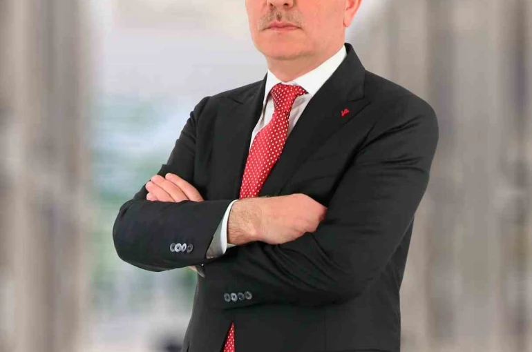 Orta koridoru güçlendirecek demiryolu projesine Cengiz İnşaat imzası 