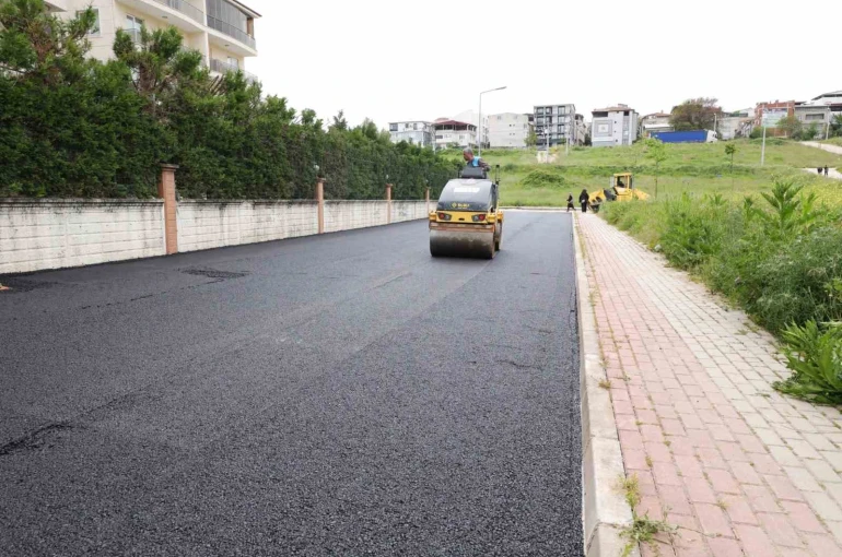 Osmangazi belediyesi çalışıyor yollar güzelleşiyor 