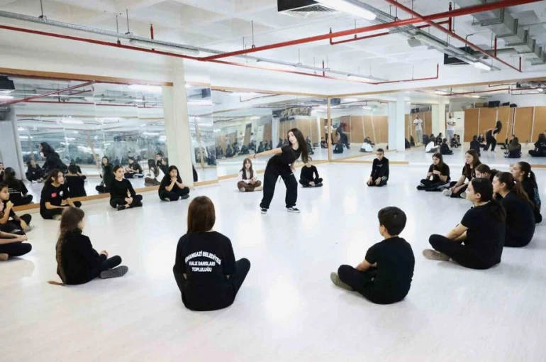 Osmangazi Belediyesi geleceğin dansçılarını yetiştiriyor 