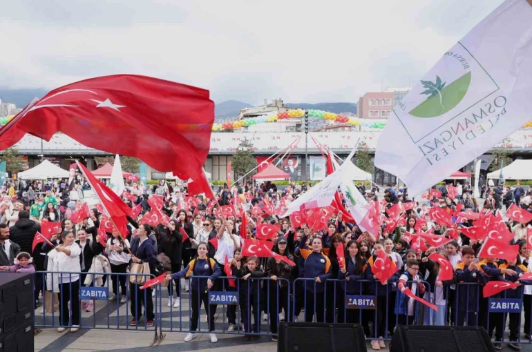 Osmangazi Belediyesi’nden çocuklara 3 gün sürecek bayram hediyesi 