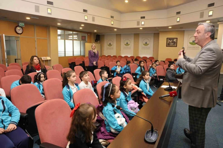 Osmangazi Belediyesi’nden çocuklara yerel yönetim bilinci 