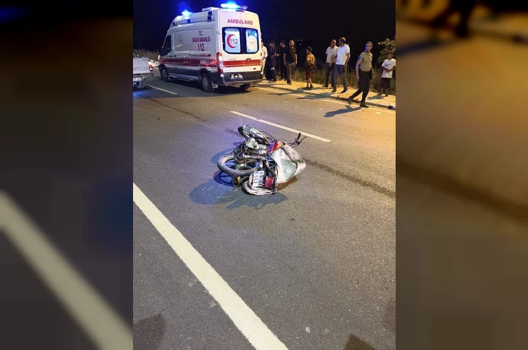 Osmaniye’de 2 motosikletin karıştığı kazada sürücüler yaralandı
