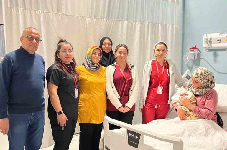 Osmaniye’de 2026 yılının ilk bebeği dünyaya geldi 
