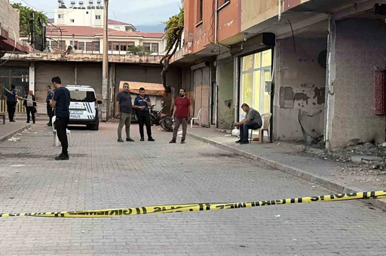 Osmaniye’de 66 yaşındaki şahsı bıçakla öldüren zanlı tutuklandı