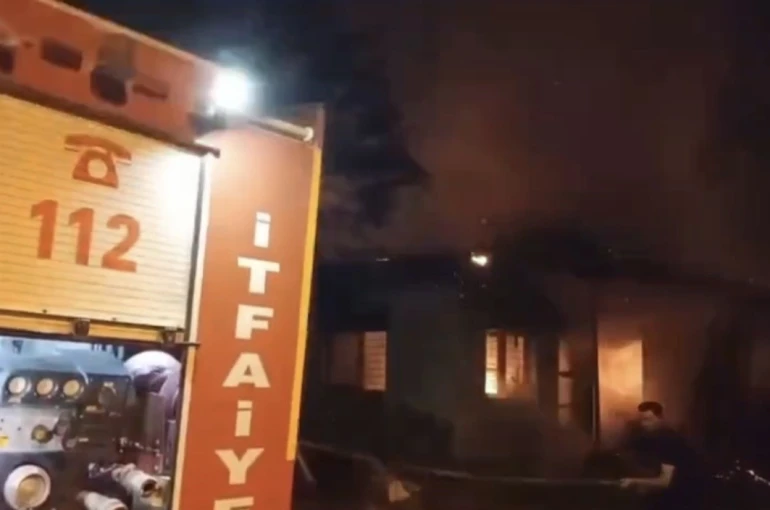 Osmaniye’de ahşap evde yangın: Ev kullanılamaz hale geldi 