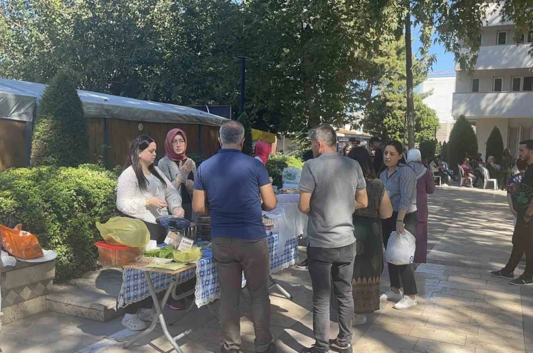 Osmaniye’de Akdeniz’in ruhu sanatla buluştu