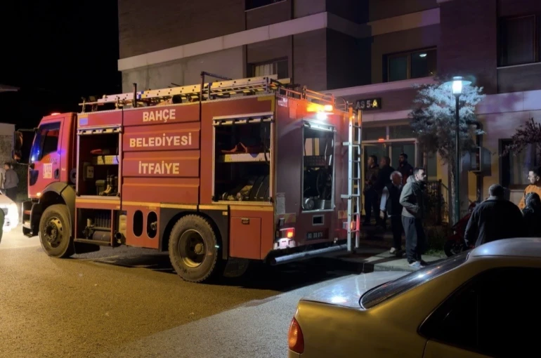 Osmaniye’de apartman dairesinde yangın 