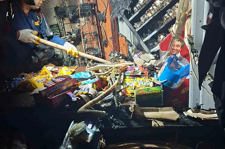 Osmaniye’de markette çıkan yangın söndürüldü 