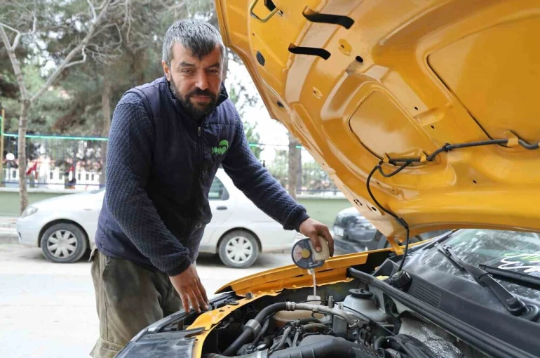 Oto bakım ustasından uyarı: "450 liradan kaçarak 40 bin liralık masrafa girmeyin" 