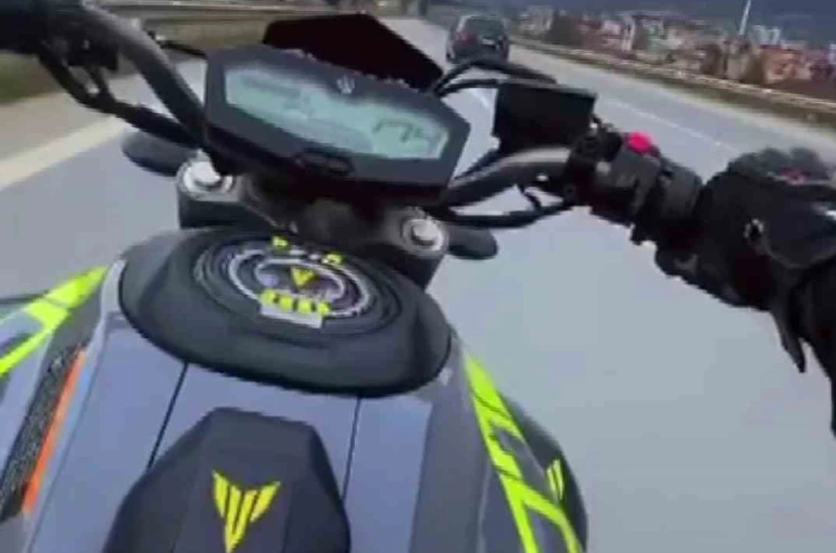 Otobanda 174 kilometre hızla ölüme meydan okuyan motosikletliye 45 bin TL ceza 