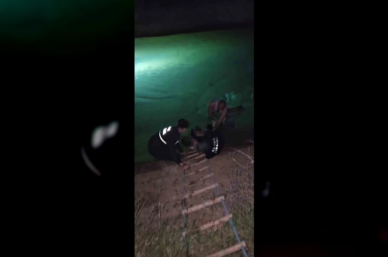 Otomobil sulama kanalına düştü: 1 ölü