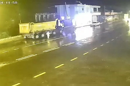 Otomobilin çarptığı yaşlı yaya hayatını kaybetti 