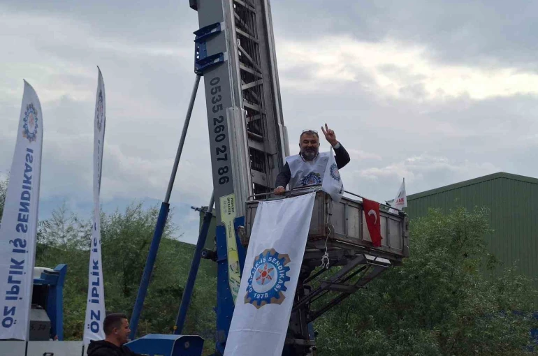Öz İplik-İş Sendikası eylemlerine Karesi Tekstil’den engelleme 