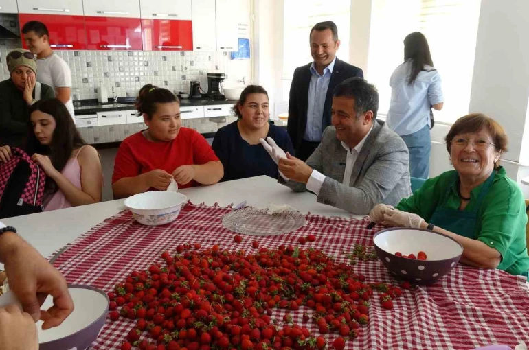 Özel öğrenciler ile Başkan Halit Doğan’ın gülümseten diyalogları