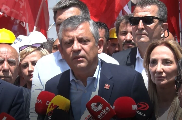Özgür Özel: "Son kuruş ödenene, haklarını alana kadar madencilerin arkasındayız" 
