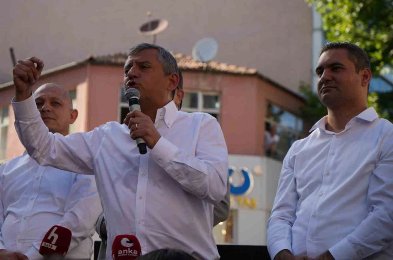Özgür Özel’den yeni parti sinyali: "Ya partimizi geri alacağız ya yeni bir yol açacağız"