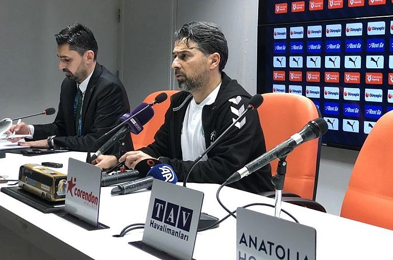 Palut’tan net mesaj: Gecemizi gündüzümüze katmamız lazım!