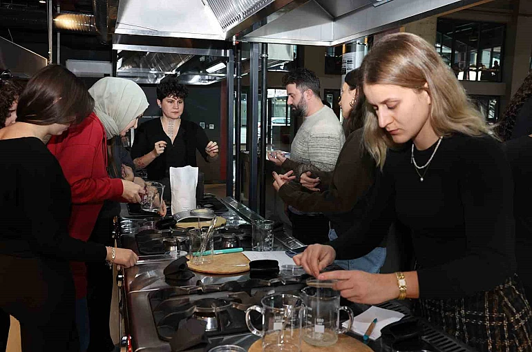 Pancar Deposu’nda biyoplastik atölyesi düzenlendi 