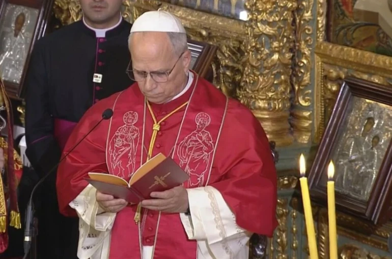 Papa 14. Leo, Fener Rum Patrikhanesi’ne geldi 