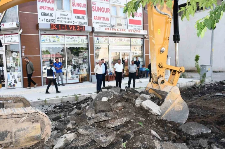 Patnos Belediyesi’nden Atatürk Mahallesi’ne ulaşım yatırımı 