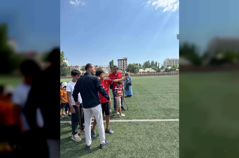 Patnos’ta Gençlik Festivali Büyük İlgi Gördü