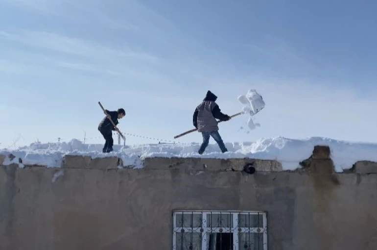 Patnos’ta kış şartlarına karşı dayanışma seferberliği 