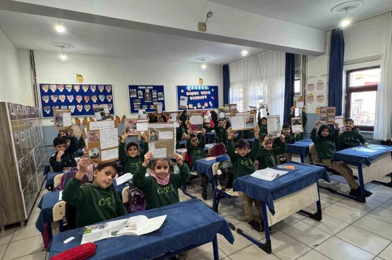 Patnos’ta minik gazetecilerden sınıf gazetesi 