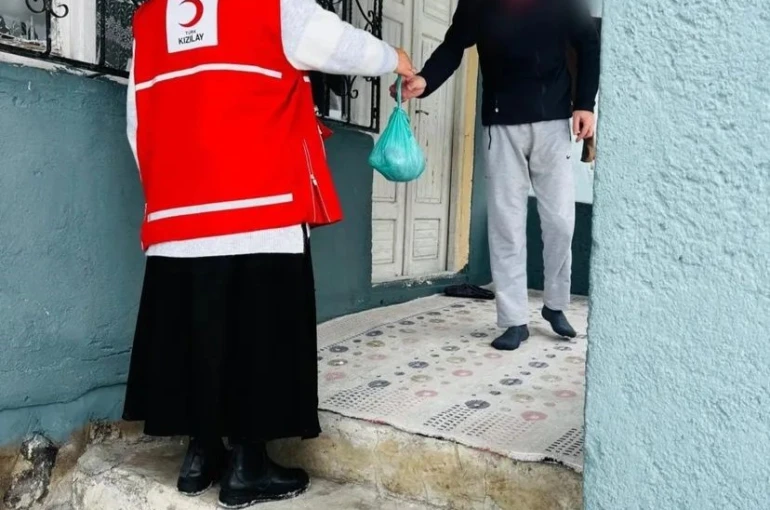 Patnos’ta Türk Kızılay tarafından kurban bağışı çalışması yapıldı 