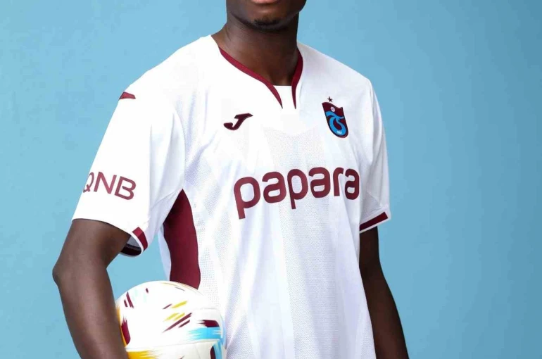 Paul Onuachu: "Bir futbolcunun yaşayabileceği en güzel şey kupa kazanmak" 