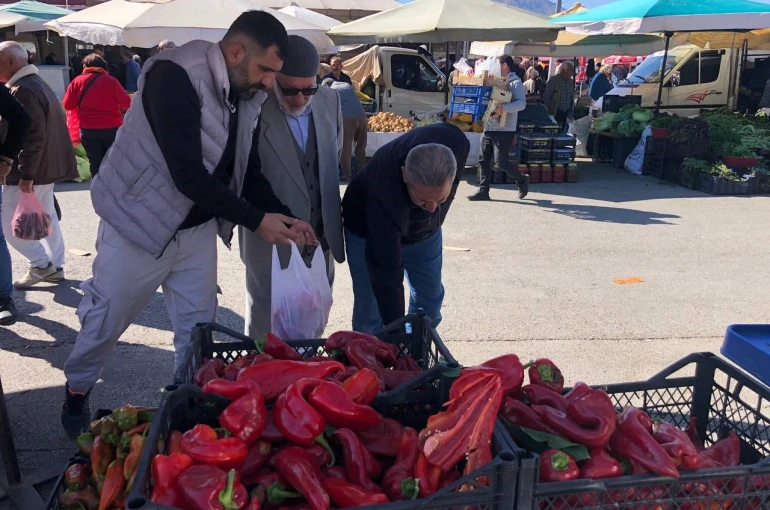 Pazarlarda salçalık biber hareketliliği 
