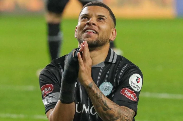 Pedrinho transferi çıkmaza girdi