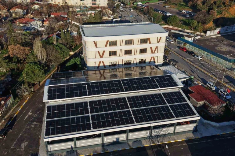 Pendik’te kapalı semt pazarı enerji santraline dönüştü 
