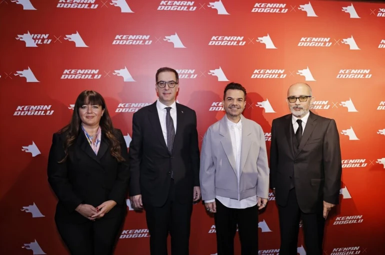 Petrol Ofisi Grubu’nun yeni marka yüzü Kenan Doğulu oldu 