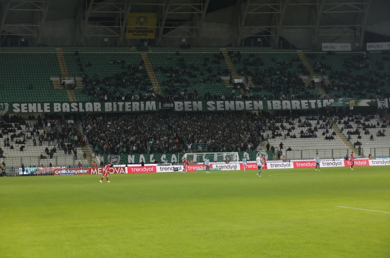 PFDK Konyaspor'a ceza yağdırdı! Rizespor maçına giremeyecekler