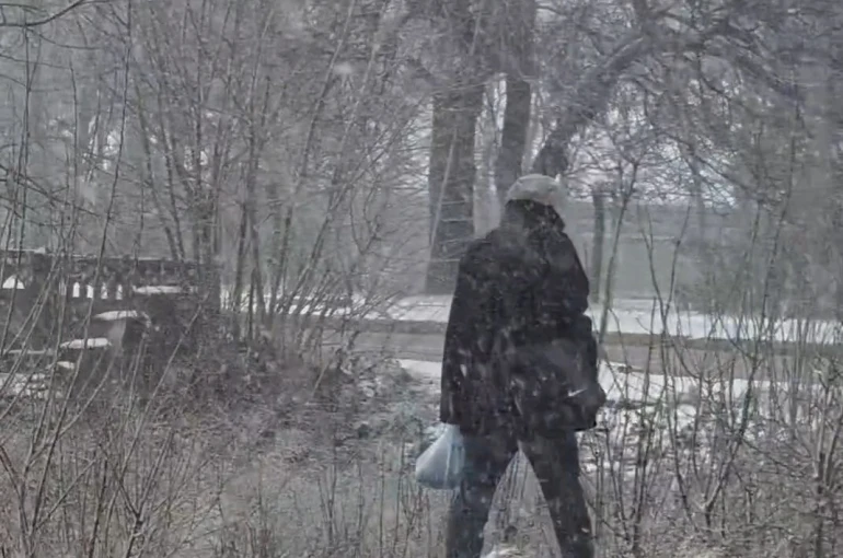 Pınarhisar’da gece fırtınası ilçeyi beyaza bürüdü 