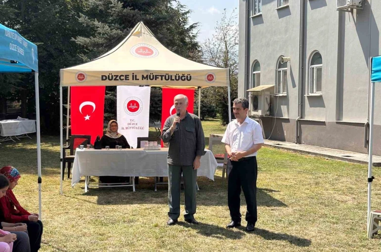 Pınarlar köyünde yaz Kur’an kursu etkinliği düzenlendi