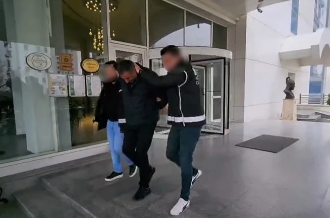 Piyasaya bozulmuş etleri sürüp, fiyatları manipüle eden suç örgütüne operasyon: 31 gözaltı 