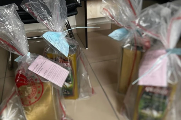 Piyasaya "natürel sızma zeytinyağı" diye sürülen 2 bin litre yağ hileli çıktı