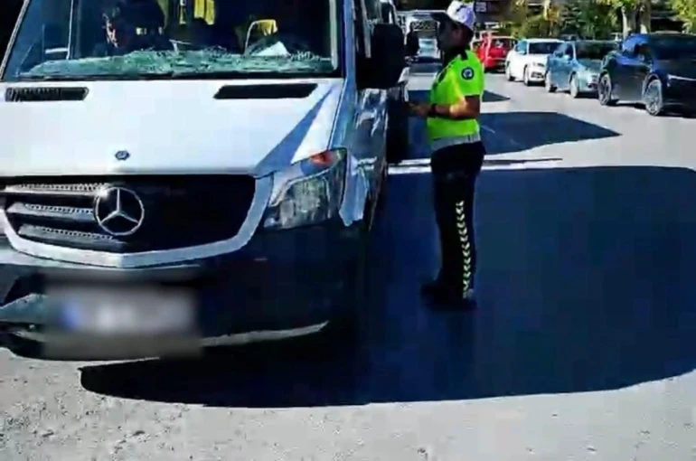 Polis ekiplerinden okul servislerine denetim: 826 servis kontrol edildi 