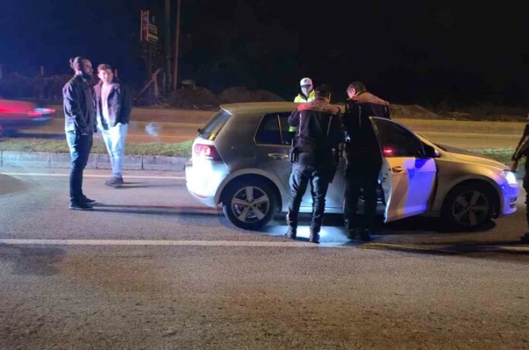 Polis kovalamacasıyla yakalanan sürücü alkollü çıktı 