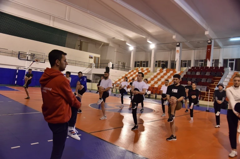 POMEM kurslarında yüzde 100 başarı 