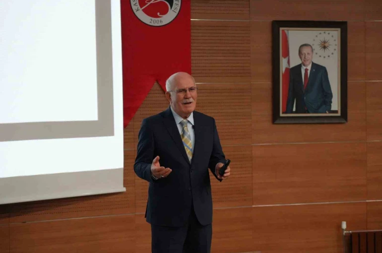 Prof. Dr. Ekrem Savaş: "Avrupalılar, Müslümanlardan tercüme etmiş oldukları kitaplara kendi isimlerini yazmışlardır 
