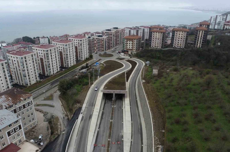 Pulathane Bulvarı’nda yol yapım çalışmaları sürüyor 