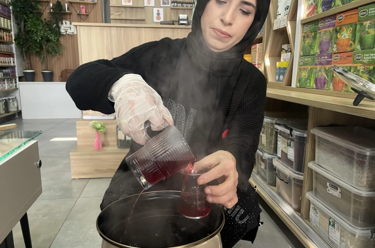 Ramazan sofralarının serin nefesi: Ramazan şerbet