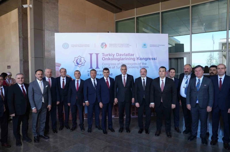 Rektör Hacımüftüoğlu, 2’nci Türk dili konuşan devletler onkologlar kongresine katıldı 