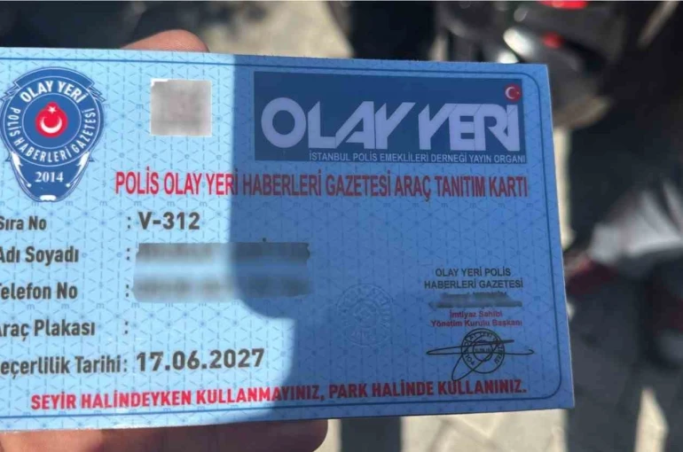 "Resmi hizmete mahsustur" kartıyla trafiğe çıkılan aracın sahibiyle ilgili yeni gelişme